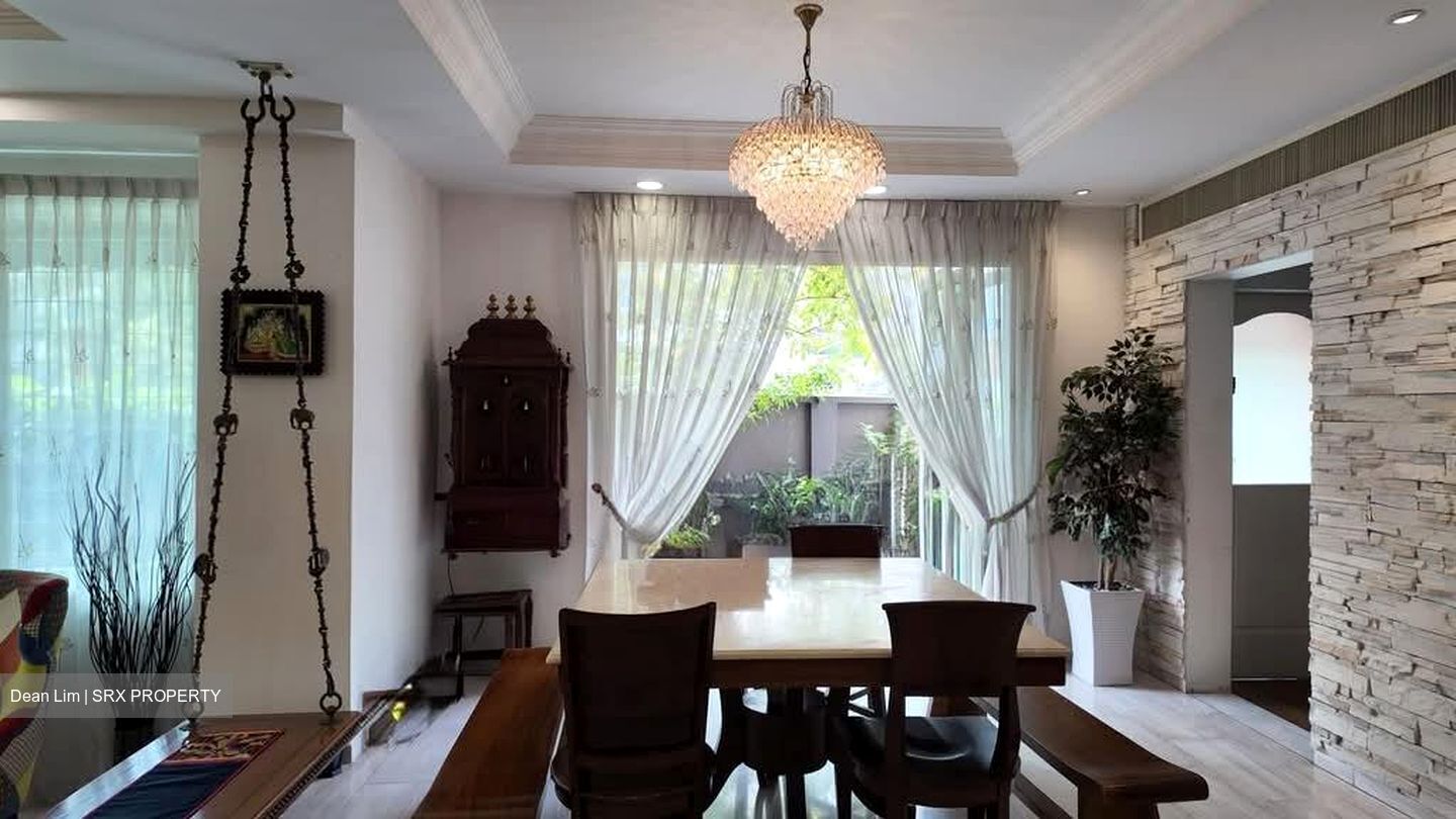 Lorong L Telok Kurau (D15), Terrace #546073401